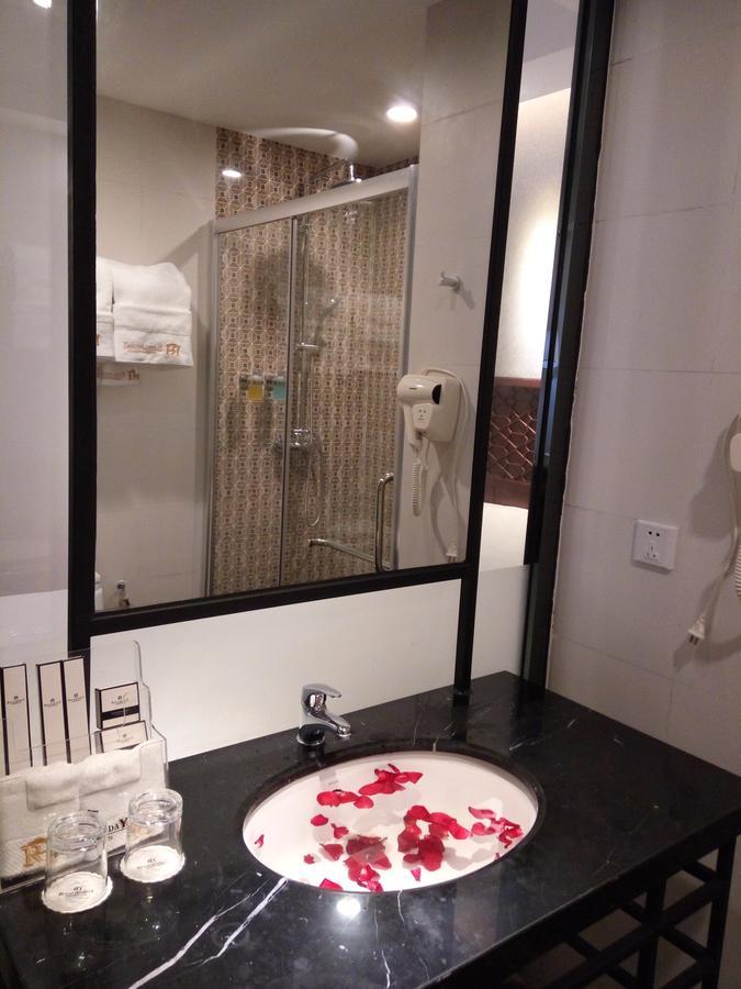 Royal Holiday Hotel Rangun Kültér fotó