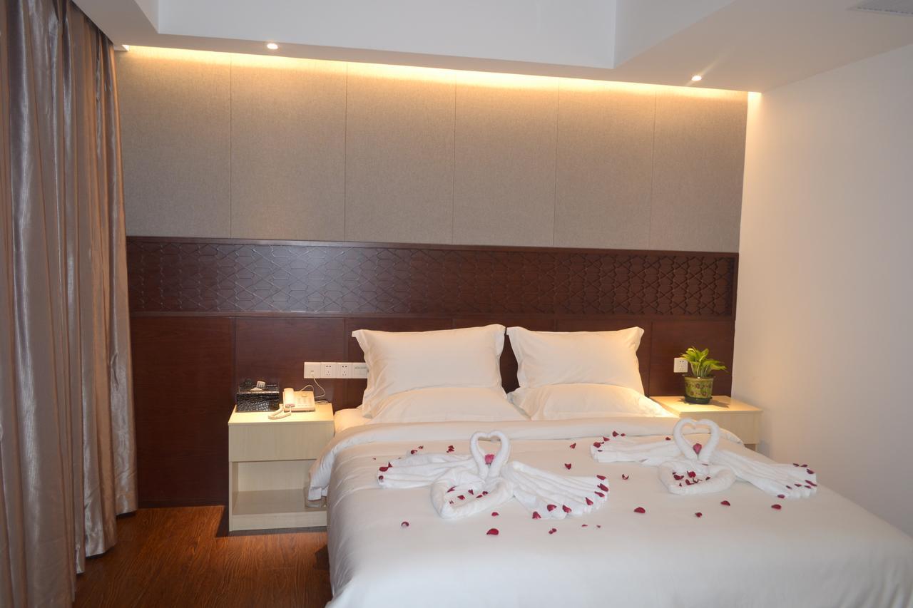 Royal Holiday Hotel Rangun Kültér fotó