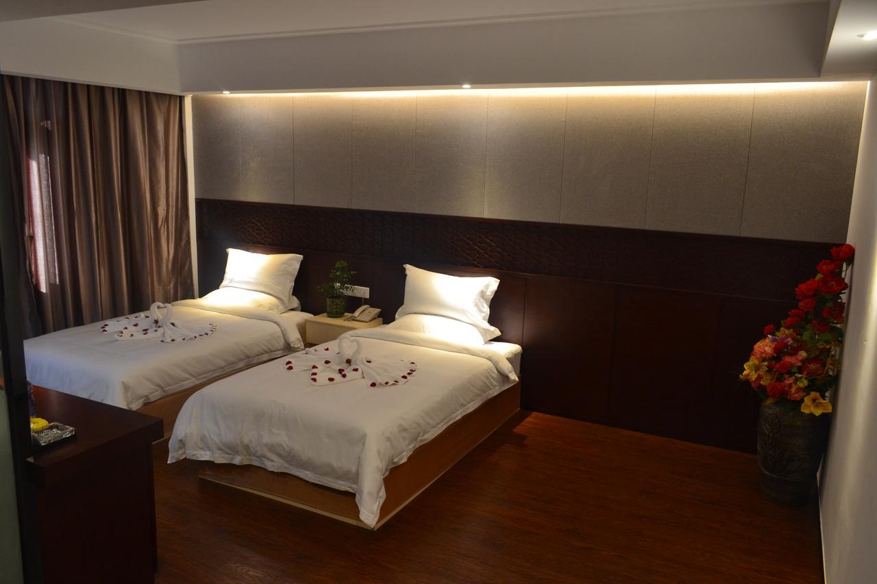 Royal Holiday Hotel Rangun Kültér fotó