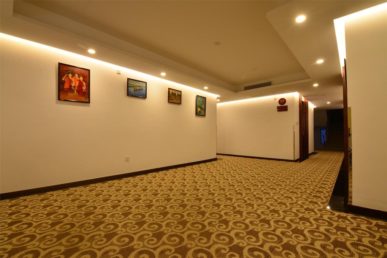 Royal Holiday Hotel Rangun Kültér fotó